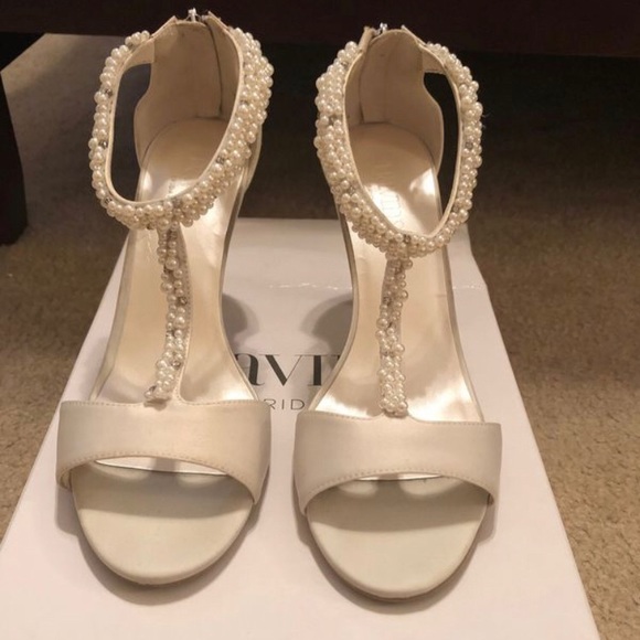David's Bridal Shoes - David’s Bridal T-Strap wedding shoes